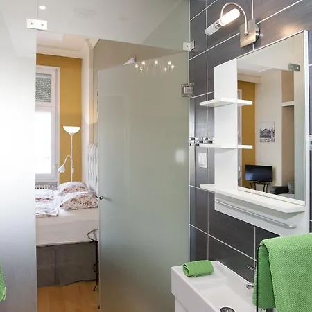 Apartment Eliza Studio In The Center Budapest